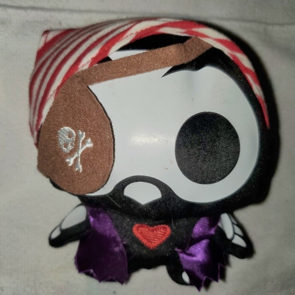 Skelanimals Oliver the Owl Pirate Costume Disguise Skelton 6" Plush 2009 - Picture 1 of 2